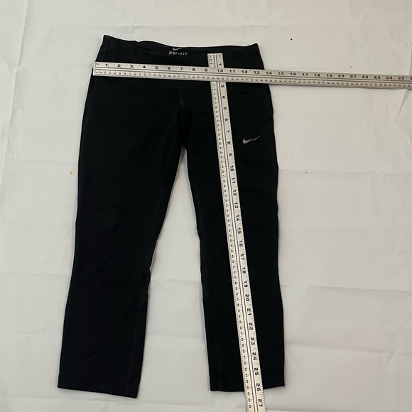 🖤 Nike 3/4 Black Leggings – Women’s XS 🖤 - Picture 10 of 11